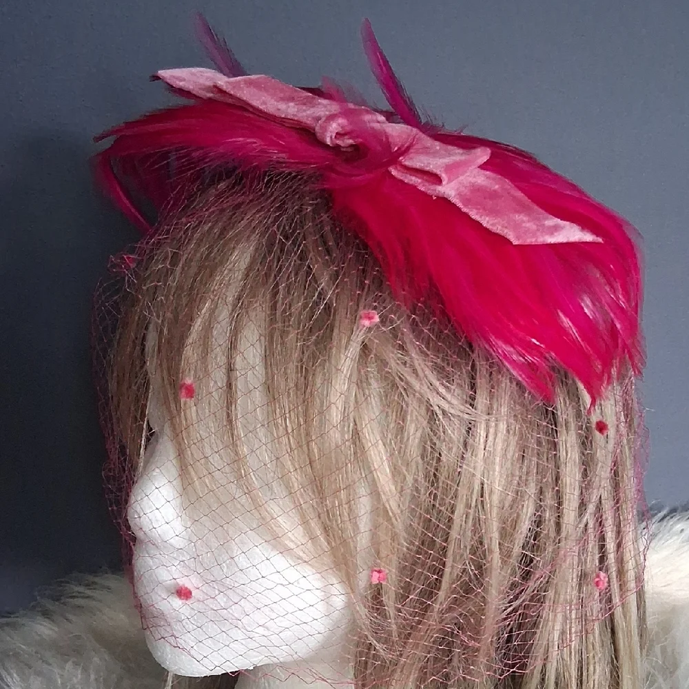 Cute Fascinator With Mrsh